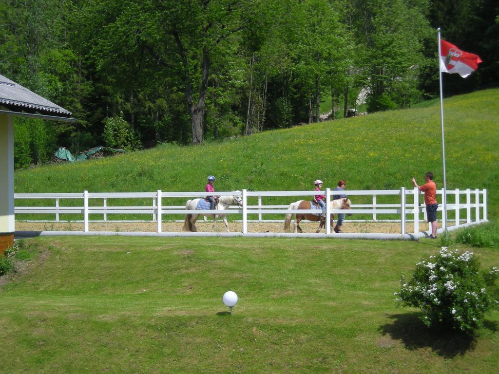 Am Ferienbauernhof Schmiedbauer Com Salzkammergut Faistenau Exterior photo